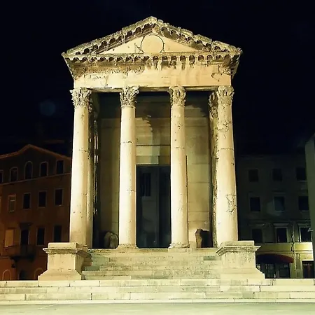 Apartment Arena Apartment- Free Parking Pula