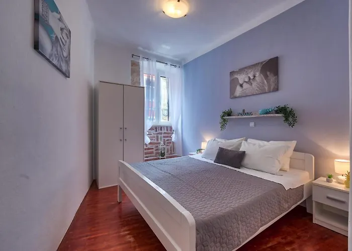 Apartment Arena *